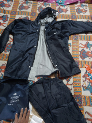 The CLOWNFISH Solid Men Raincoat Buy The CLOWNFISH Solid Men