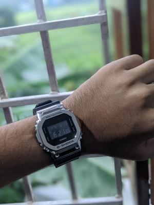 Casio gm 2025 5600