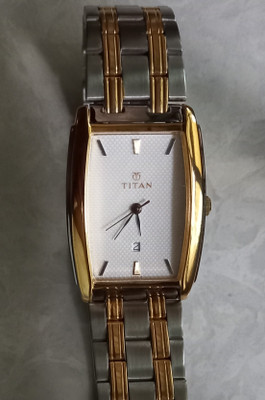 Titan watch hotsell 1163 yab price