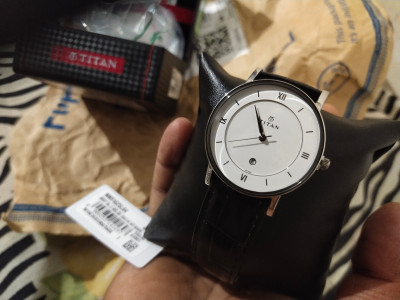 Titan watch 9162sl04 2025