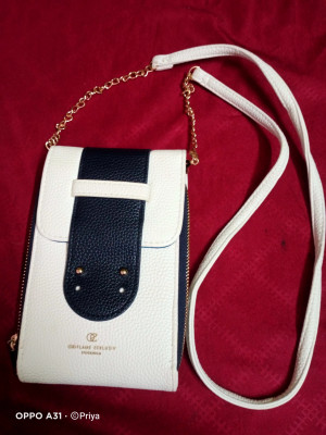 Oriflame hotsell mobile bag