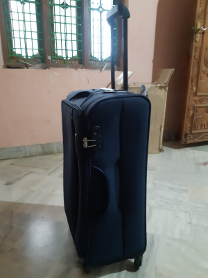 Suitcases for sale olx new arrivals