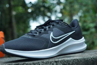 Nike downshifter 27 best sale
