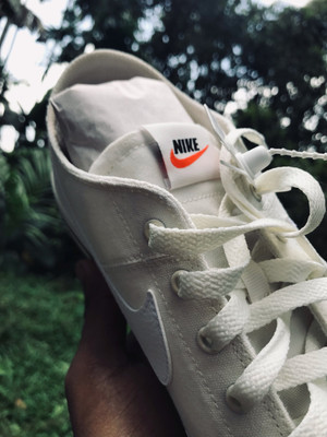 Nike canvas hotsell shoes flipkart