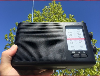 Sony ICF-19 Dual Band FM/AM Analog Portable Battery Radio