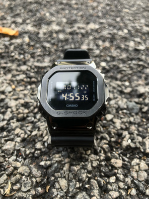 CASIO GM-5600B-1DR G-Shock ( GM-5600B-1DR ) Digital Watch