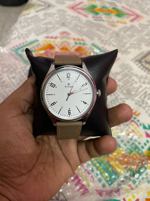 Titan 1802SL01 Titan Neo Gents Analog Watch For Men Buy Titan