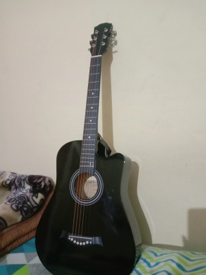 Henrix 38c sales guitar flipkart