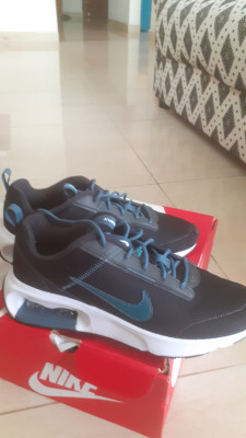 Nike air sales b cr7 price