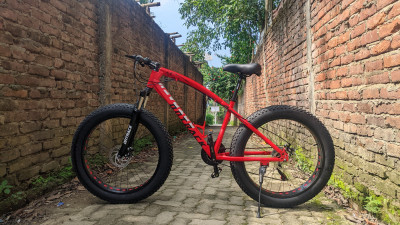 Ontrack jaguar cheap fat bike price