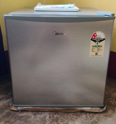 Buy 45 L Mini Bar Refrigerator I Midea India