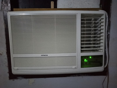 Hitachi window hot sale ac models