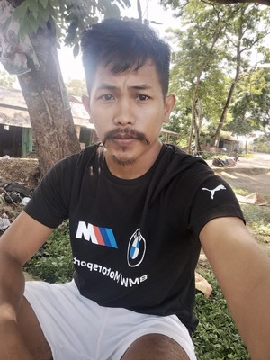 Bmw t shirt flipkart deals