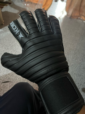 Kobo gripper 2025 goalkeeper gloves