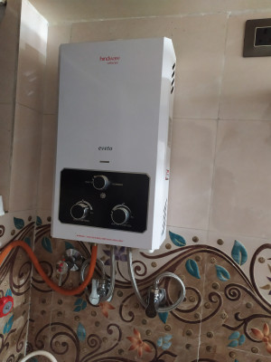 Hindware Atlantic 6 L Gas Water Geyser (Amelio, White) Price in India - Buy  Hindware Atlantic 6 L Gas Water Geyser (Amelio, White) online at  Flipkart.com