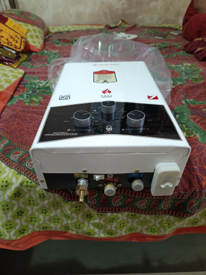 Longway 7 L Gas Water Geyser (Emperor, Off White) Price in India - Buy  Longway 7 L Gas Water Geyser (Emperor, Off White) online at Flipkart.com