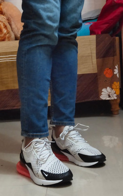 Nike air max 270 with jeans new arrivals