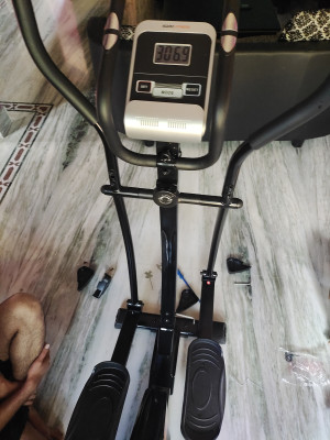 Domyos ve store 710 cross trainer