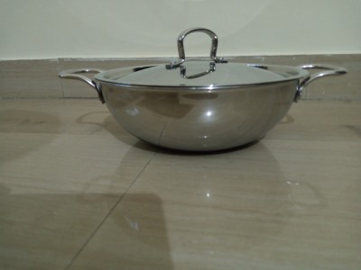 Usha Shriram Triply Stainless Steel Kadai with lid
