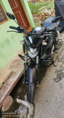 Fz v2 sales windshield price
