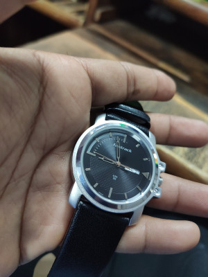 Fastrack ng3039sp01c sales