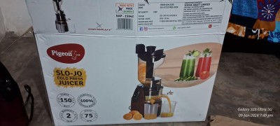 Buy Pigeon SLO-JO Cold Press Juicer Modern Cucina Juicer (2 Jars