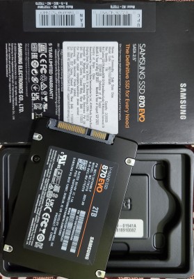 Samsung SSD 870 EVO 2.5 • 2TB