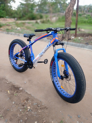 BIKKER Fat Tyre Cycle for Men with Dual Disc Brake Front