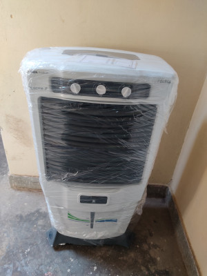 Voltas 55 ltr cooler clearance