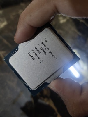 Intel i7-13700K 2.5 GHz LGA1700 Socket 8 Cores Desktop Processor - Intel 