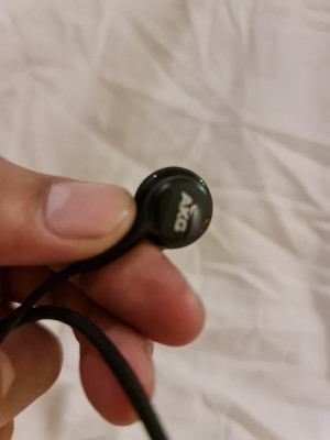 Akg earphones sales flipkart