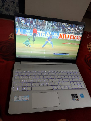 Hp 15s keyboard light hot sale