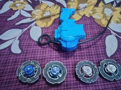 Codigos qr beyblade burst valtryek