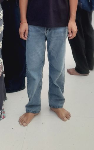 NIVASU Men Straight Fit Mid Rise Grey Jeans - Image 10