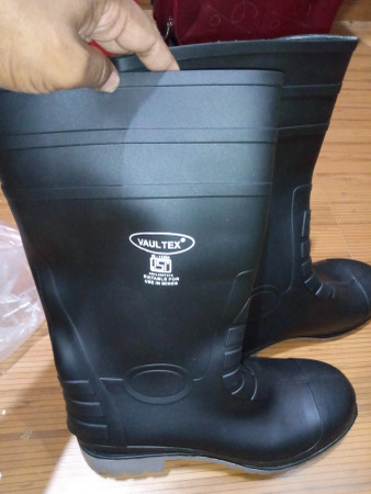 Vaultex gumboots deals