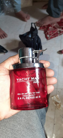 Yacht man red sales