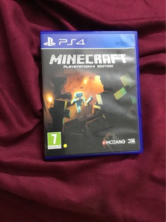 Minecraft: PlayStation 4 Edition [includes Favorites Pack] for PlayStation 4