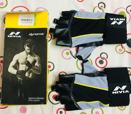 Nivia cheap dynamic gloves
