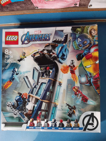 Lego avengers toys set deals