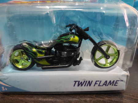 Hot wheels online twin flame bike
