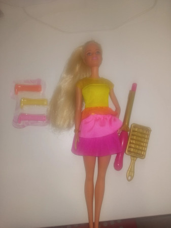 Barbie ultimate curls best sale