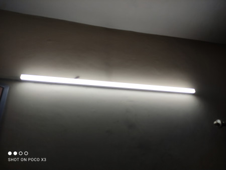 Smitch tube light sales