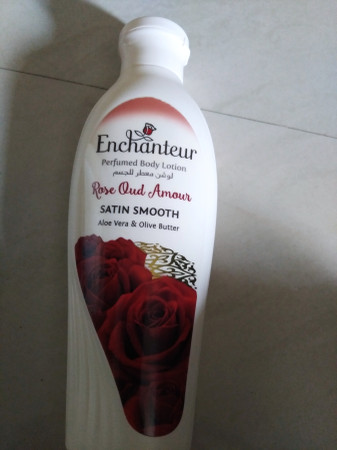 Enchanteur rose sales oud amour