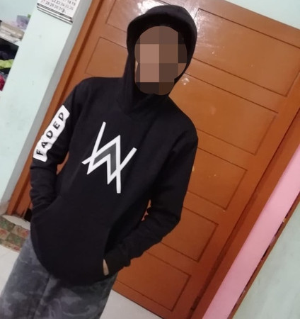 Alan walker sweatshirt flipkart clearance