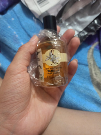 Edt vanilla hotsell body shop