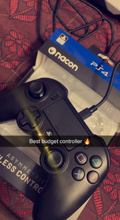 Nacon asymmetric wireless outlet controller for ps4