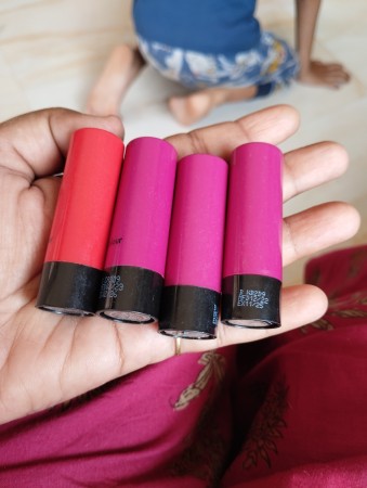 Oriflame COLOURBOX LIPSTICK SET OF 4 (2.5G Each) - Price in India, Buy  Oriflame COLOURBOX LIPSTICK SET OF 4 (2.5G Each) Online In India, Reviews,  Ratings & Features