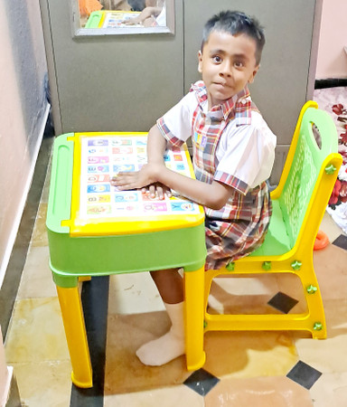 Nilkamal junior clearance study table chair