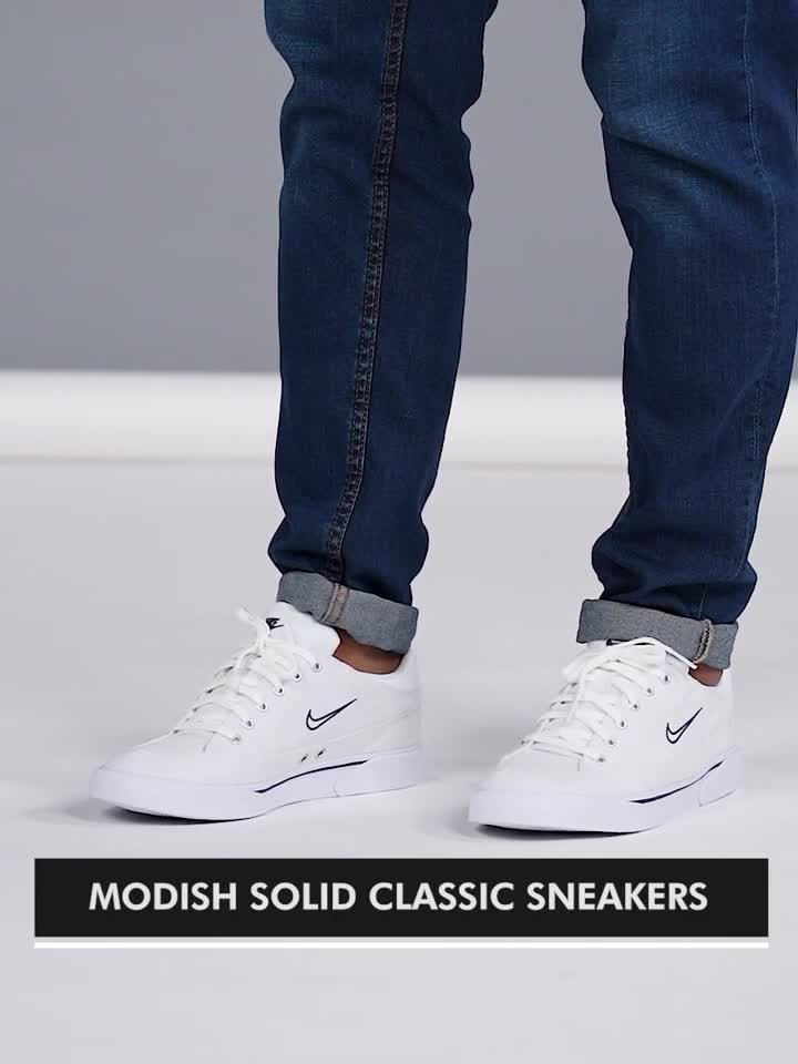 nike retro gts on feet