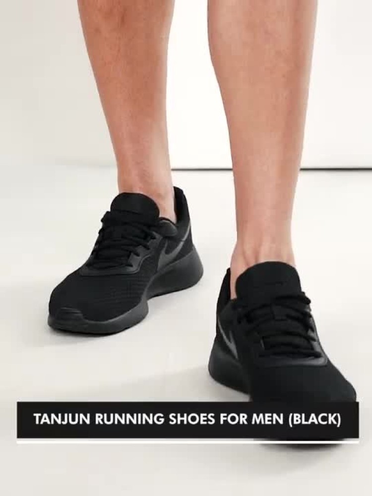 Nike men's tanjun running hot sale shoes